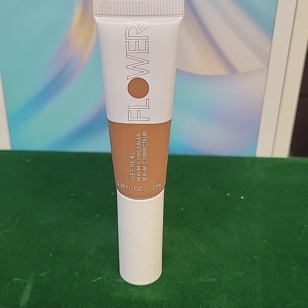 Flower Get Real Serum Concealer 10ml New Sealed Tube - Mocha